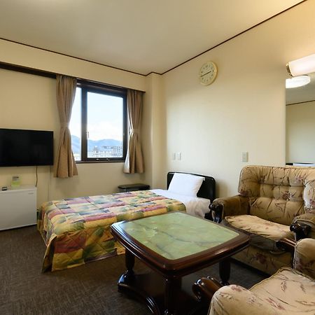 Tabist Business Hotel Osamura Sabae Esterno foto